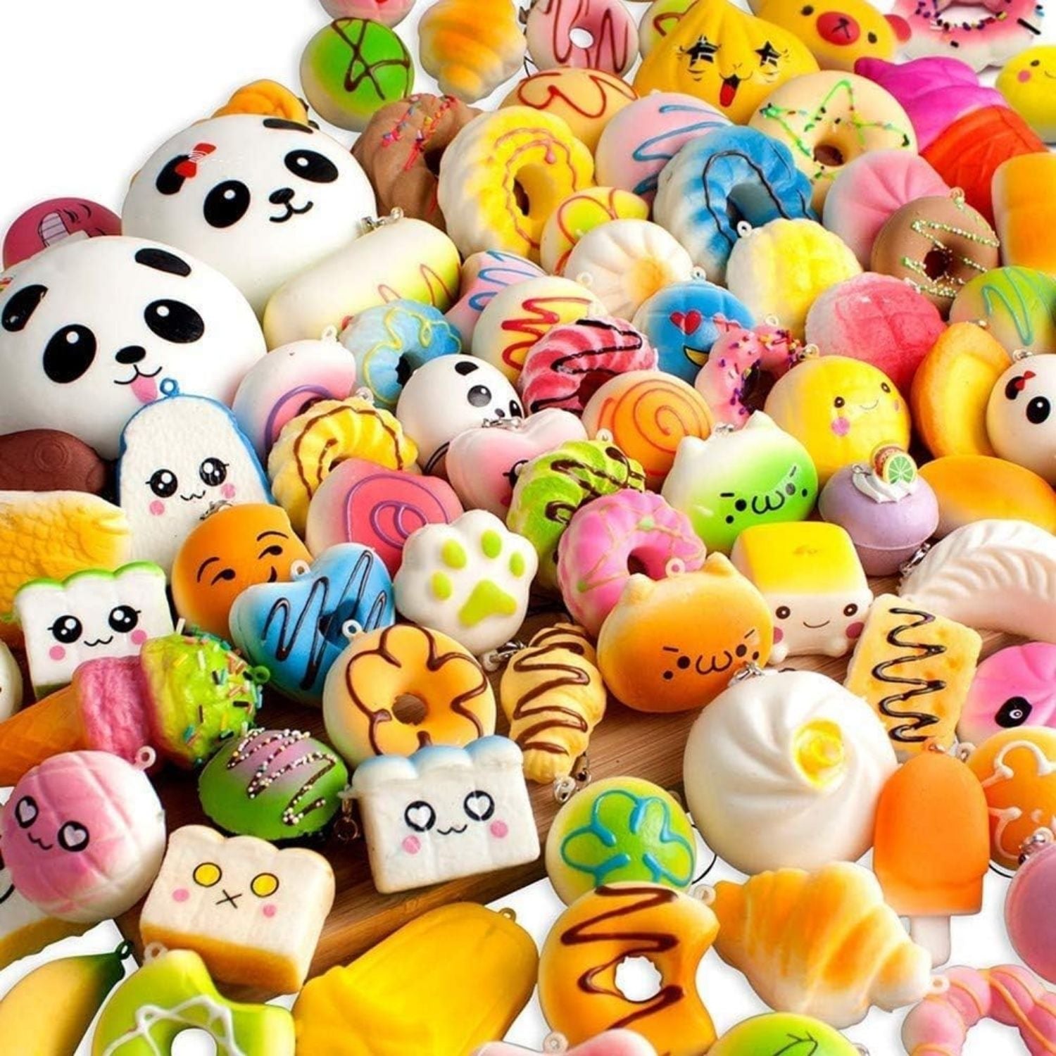 Squishy 30-dielna sada plyšových postavičiek na odbúranie stresu – na kľúče alebo tašku