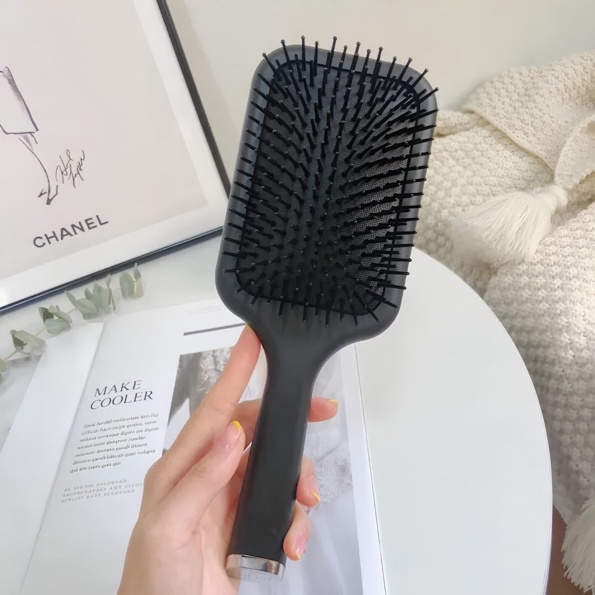 Puha Tapintású Hajkefe – Kíméletes Fésülködéshez-BShopy