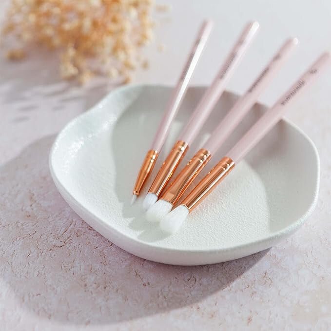 Rózsaszín Sminkecset Készlet Tartóval – 15 db - os - BShopy